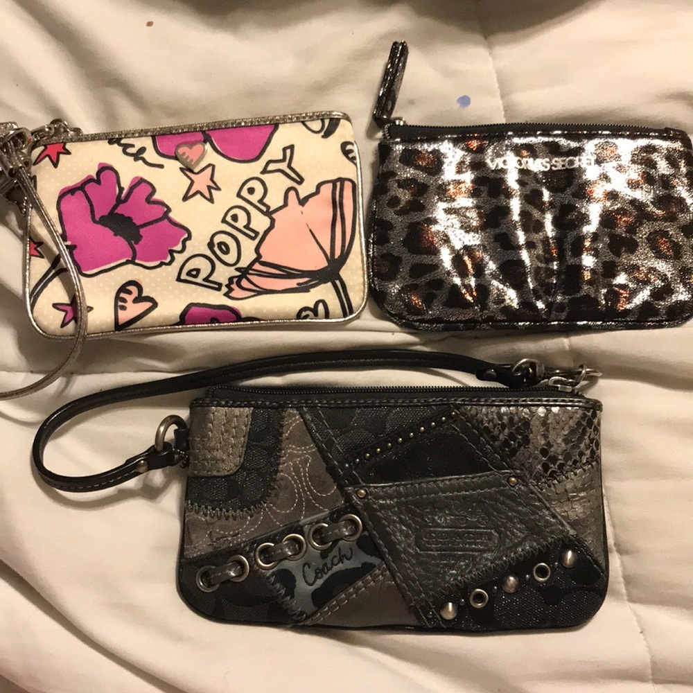 clutches/bags